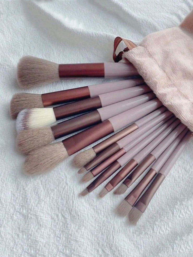 Makeup Brush Set with Bag & Sponge